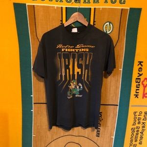 Men’s Vintage Notre Dame Fighting Irish Shirt NCAA